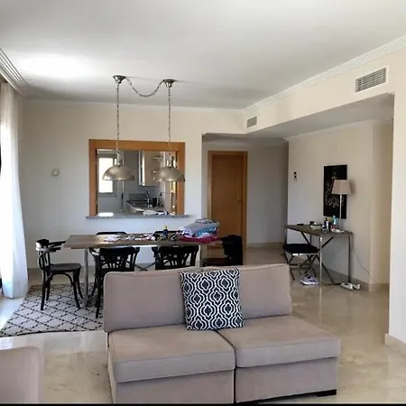 Luxury In Benahavis With Amazing Views * Естепона