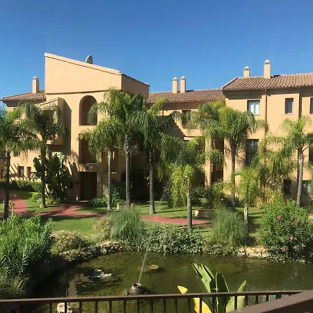Luxury In Benahavis With Amazing Views Апартаменти Естепона