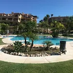 Luxury In Benahavis With Amazing Views *