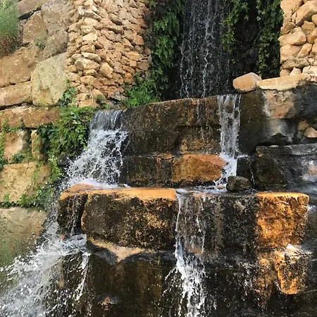 Luxury In Benahavis With Amazing Views アパート エステポナ