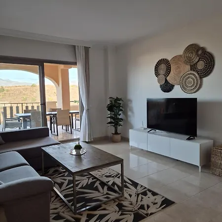 Luxury In Benahavis With Amazing Views Apartamento Estepona