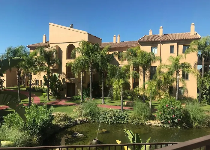 Luxury In Benahavis With Amazing Views Appartement Estepona