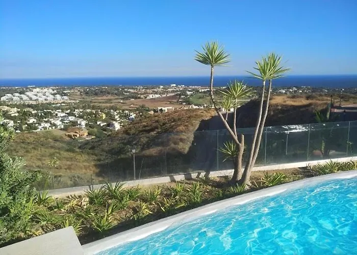 Luxury In Benahavis With Amazing Views Estepona