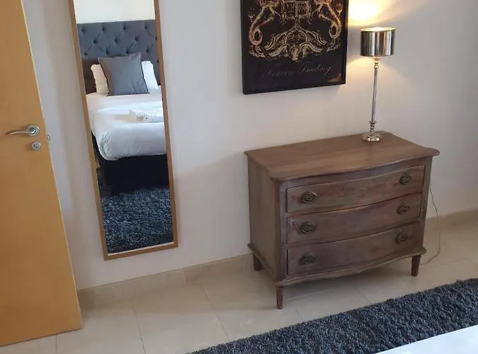 Luxury In Benahavis With Amazing Views Appartement Estepona