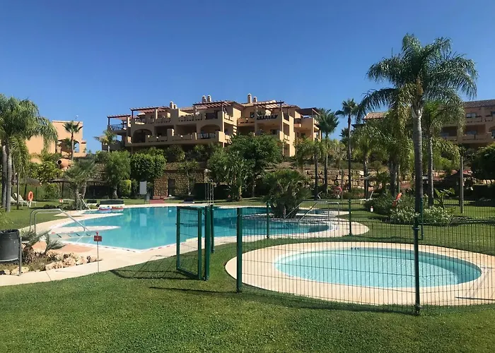 Luxury In Benahavis With Amazing Views Estepona