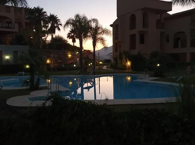 Luxury In Benahavis With Amazing Views *