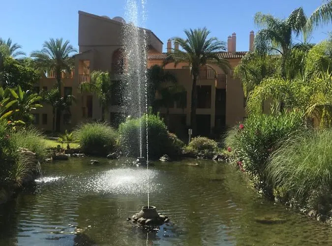 Luxury In Benahavis With Amazing Views Appartement Estepona